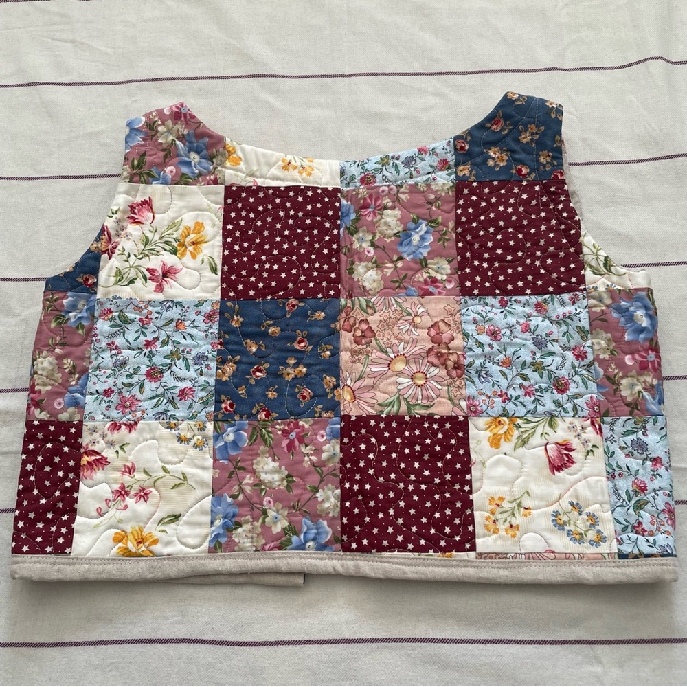 Floral Patchwork Vest - image 4